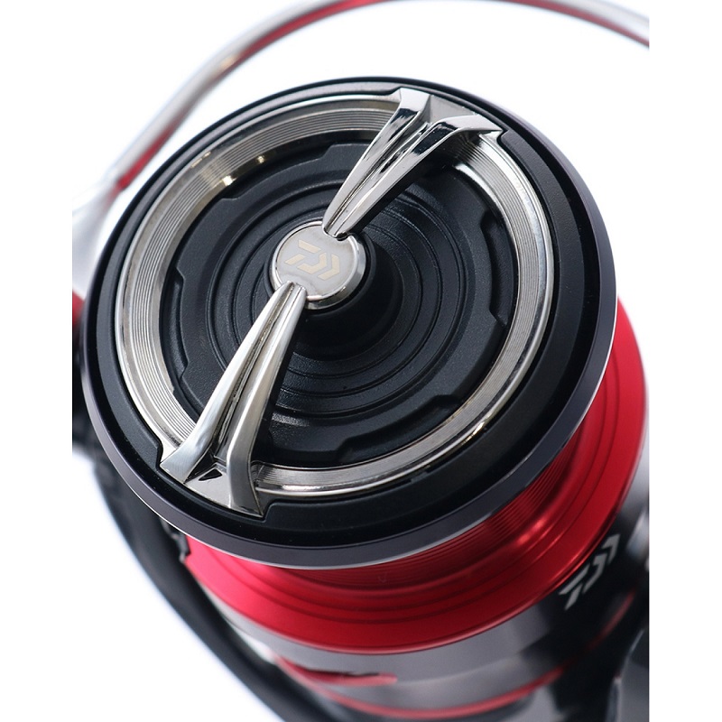 Daiwa-20 Fuego LT 4000-CXH - Image 3